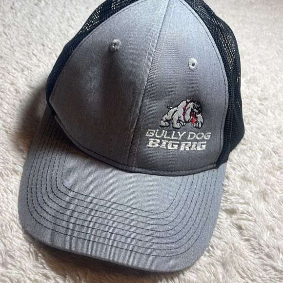 Bully  dog, big rig hat - Picture 2 of 5